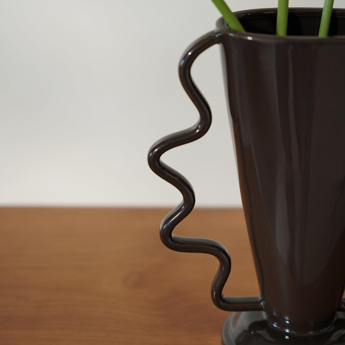 Vintage Ceramic Decorative Vase for Living Room and Entrance