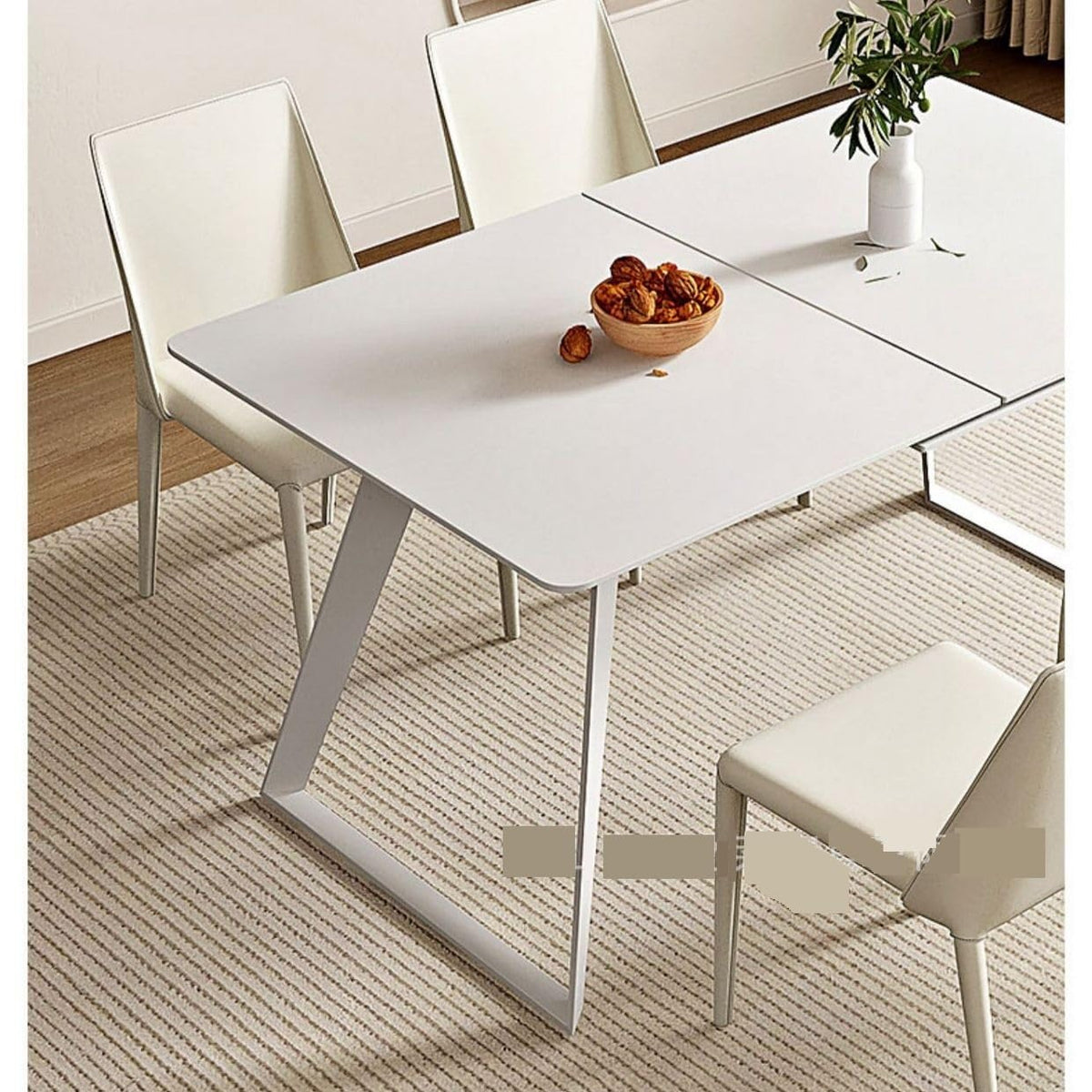 Cream Style Extendable Dining Table for Small Spaces