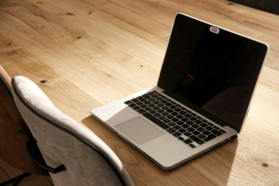Desks & Work Tables